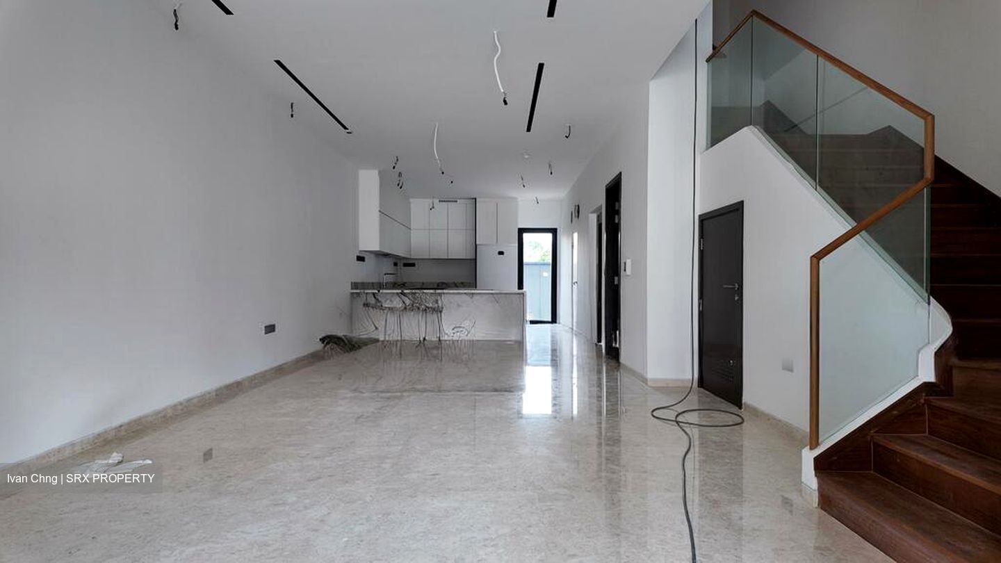 Kovan Road (D19), Terrace #563300551